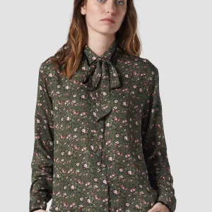 Bluse mit Schleife